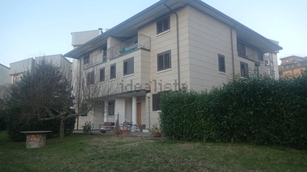 casa indipendente in vendita ad Avellino