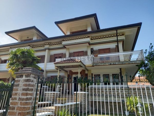 casa indipendente in vendita ad Avellino