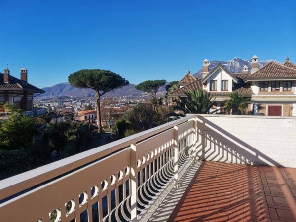 casa indipendente in vendita ad Avellino