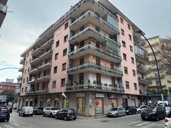 appartamento in vendita ad Avellino
