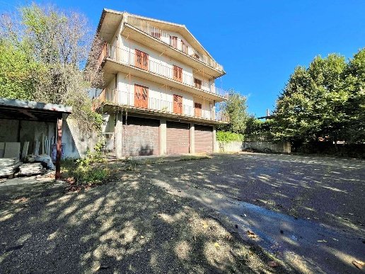 casa indipendente in vendita ad Avellino