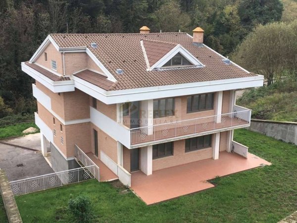 appartamento in vendita ad Avellino