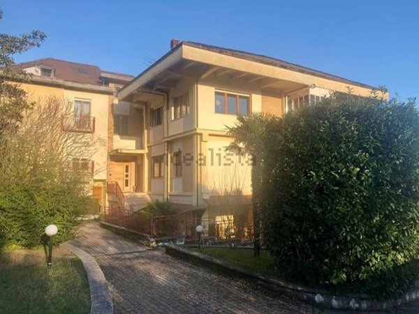 appartamento in vendita ad Avellino