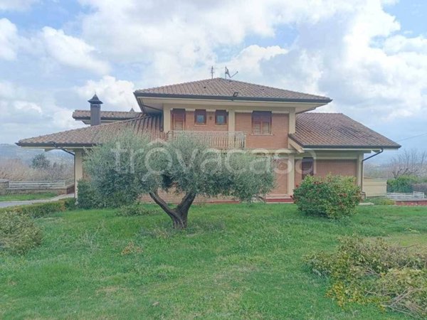 casa indipendente in vendita ad Avellino