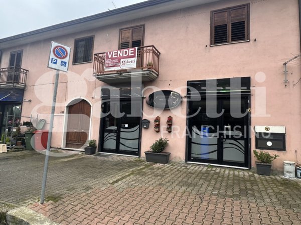 casa indipendente in vendita ad Avellino