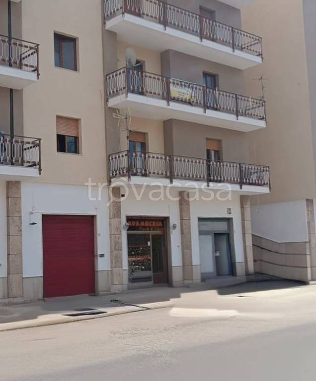 negozio in vendita ad Avellino