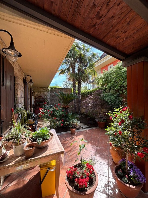 casa indipendente in vendita ad Avellino