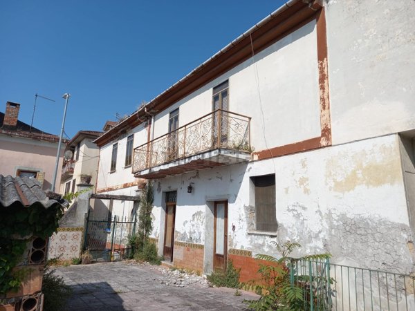 quadrivano in vendita ad Avellino in zona Picarelli