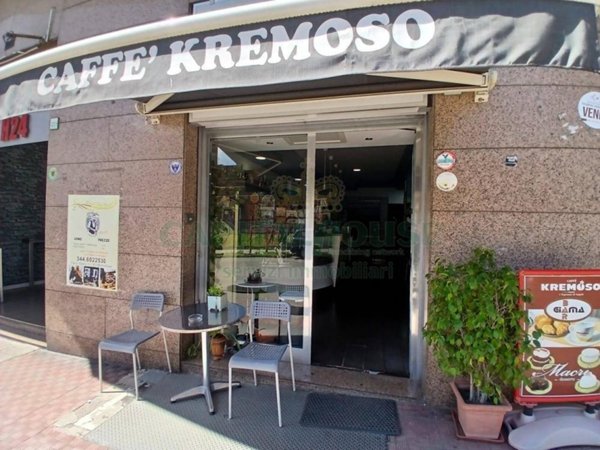 negozio in vendita ad Avellino