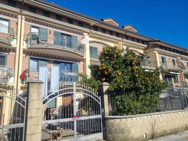 casa indipendente in vendita ad Avellino