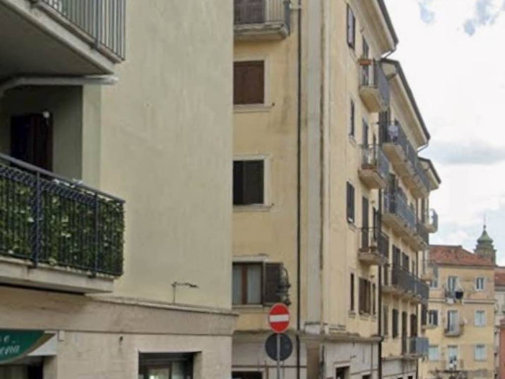 appartamento in vendita ad Avellino