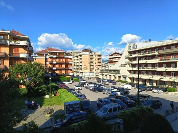 appartamento in vendita ad Avellino