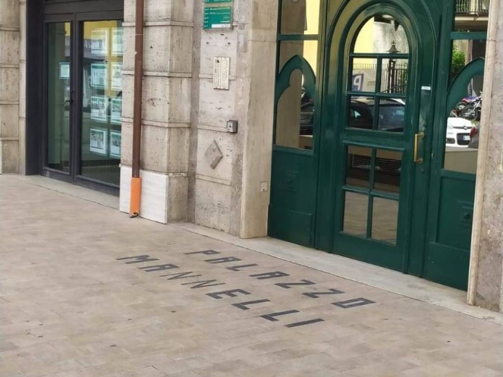 ufficio in vendita ad Avellino