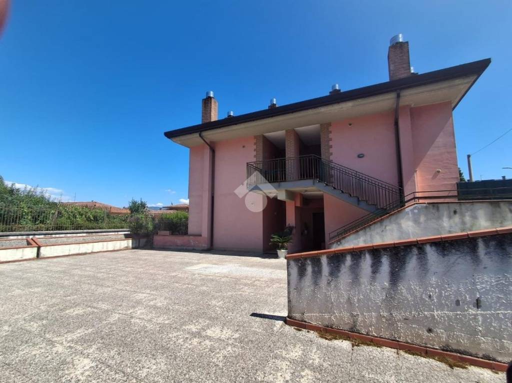 appartamento in vendita ad Avellino in zona Valle-Ponticelli