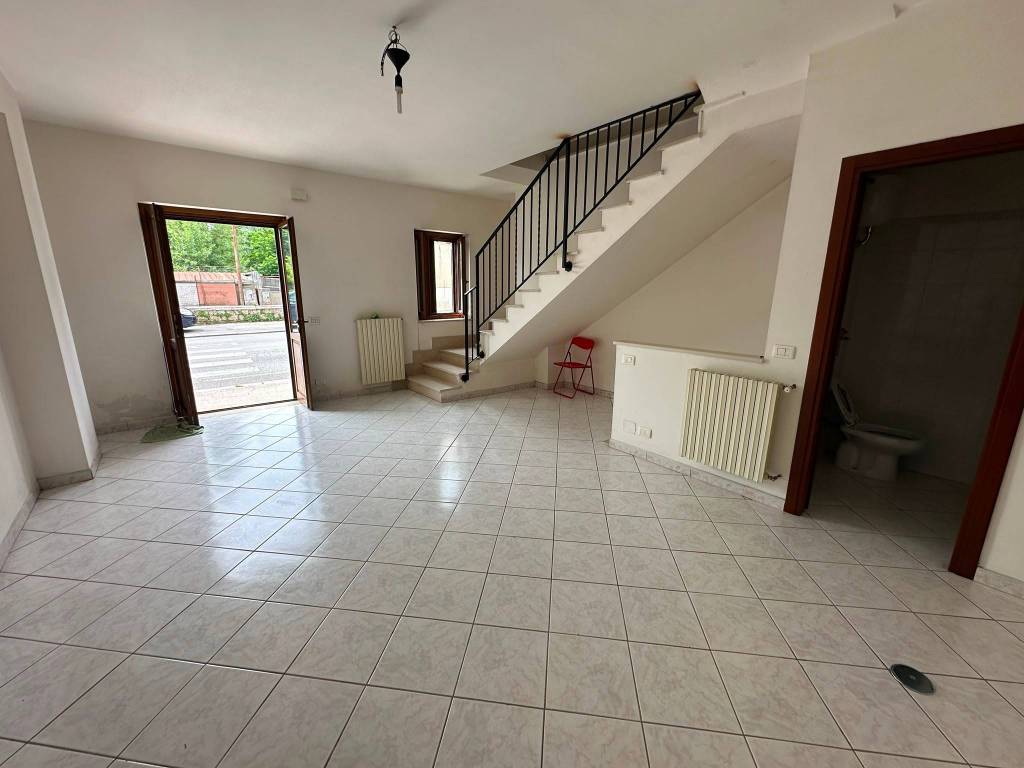 casa indipendente in vendita ad Avellino