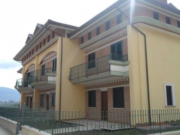 casa indipendente in vendita ad Avellino in zona Bellizzi Irpino