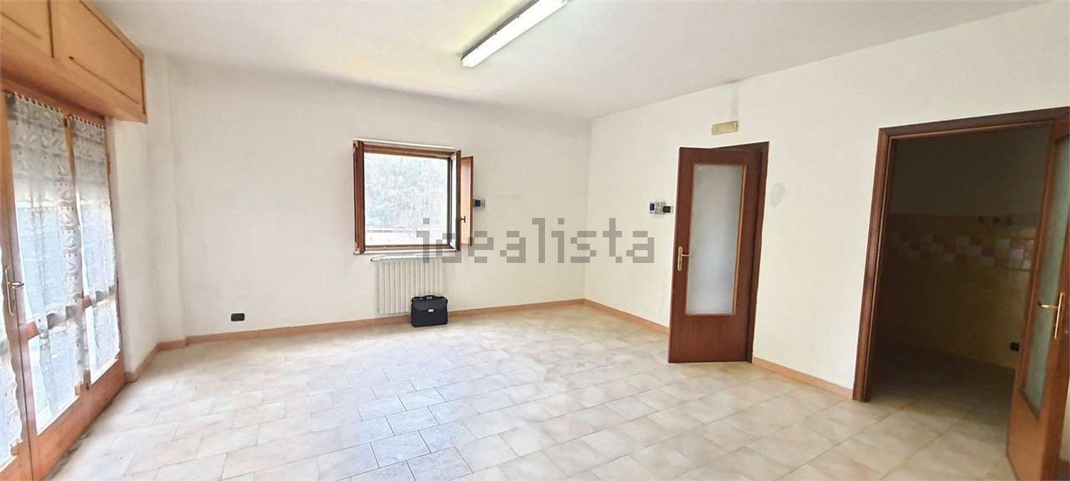 appartamento in vendita ad Avellino in zona Valle-Ponticelli