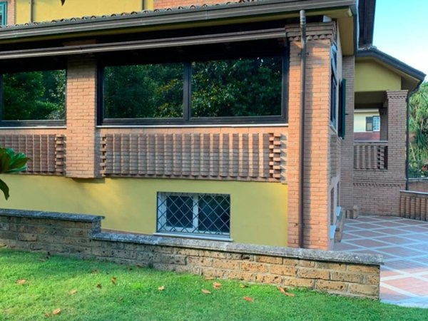 casa indipendente in vendita ad Avellino in zona Pianodardine