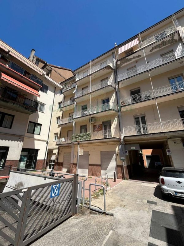appartamento in vendita ad Avellino in zona Centro Città