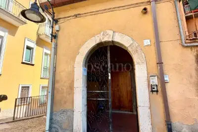 casa indipendente in vendita ad Avellino