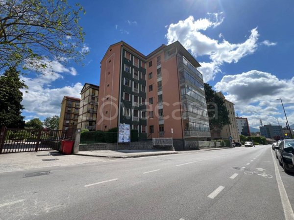 appartamento in vendita ad Avellino