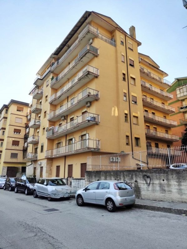 appartamento in vendita ad Avellino in zona Centro Città