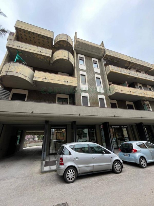 box auto in vendita ad Avellino in zona Centro Città