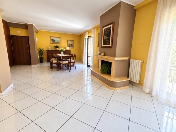 appartamento in vendita ad Avellino