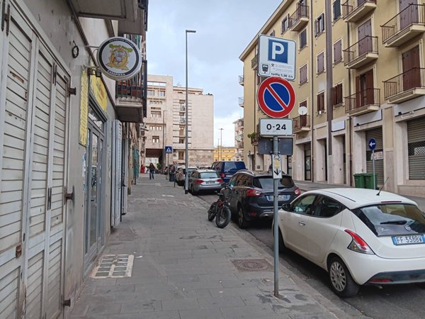 locale commerciale in vendita ad Avellino in zona Centro Città