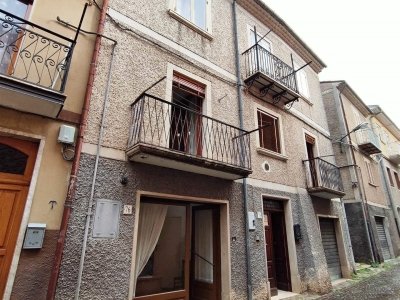 casa indipendente in vendita a Bagnoli Irpino