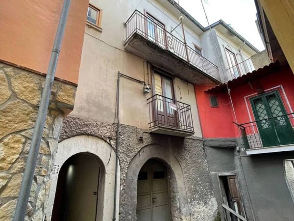 casa indipendente in vendita a Bagnoli Irpino