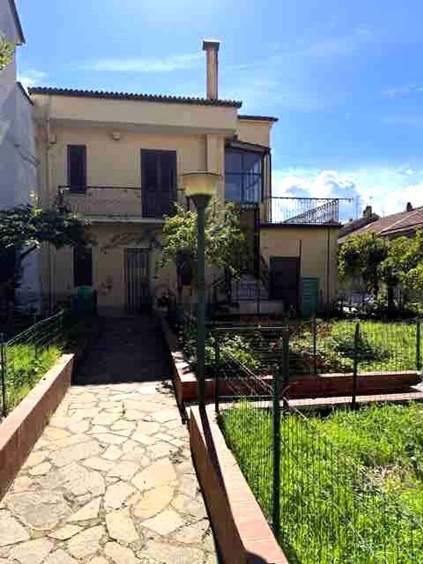 casa indipendente in vendita a Bagnoli Irpino