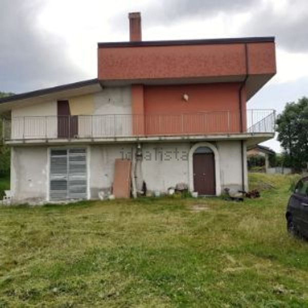 casa indipendente in vendita a Bagnoli Irpino