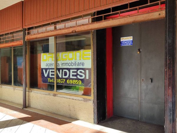 negozio in vendita a Bagnoli Irpino