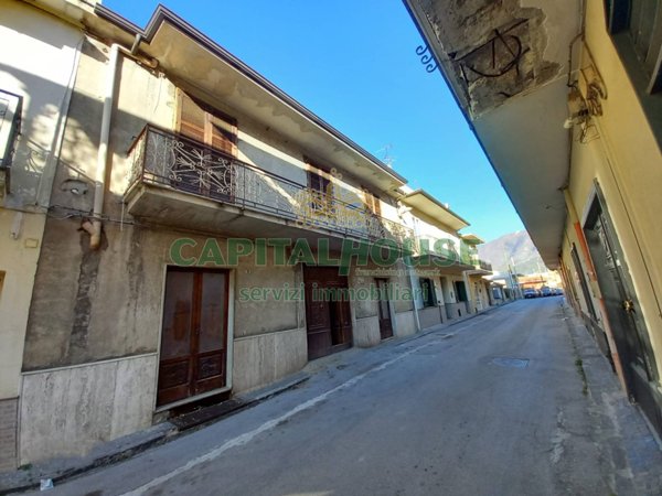 casa indipendente in vendita a Baiano