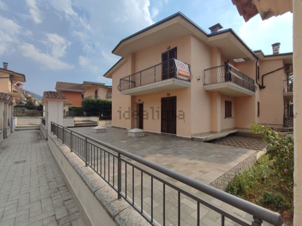 casa indipendente in vendita a Baiano
