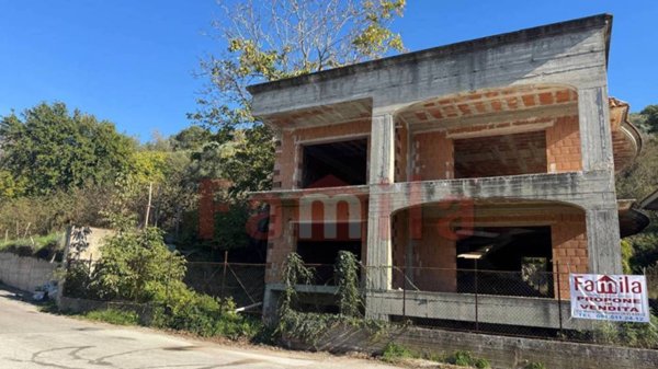 casa indipendente in vendita a Baiano