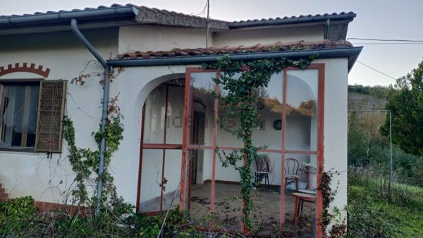 pentavano in vendita a Bisaccia