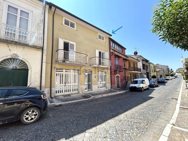 casa semindipendente in vendita a Bonito