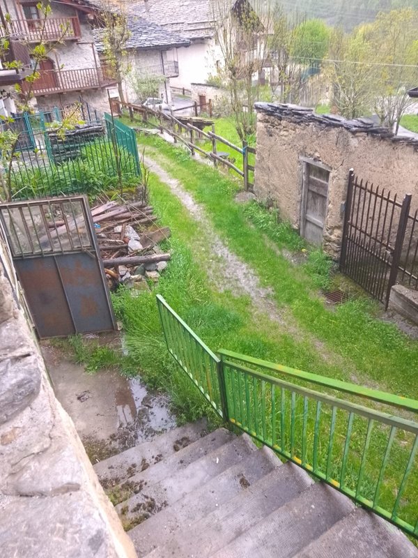 mansarda in vendita ad Acceglio in zona Saretto