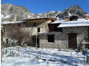 casa indipendente in vendita ad Acceglio