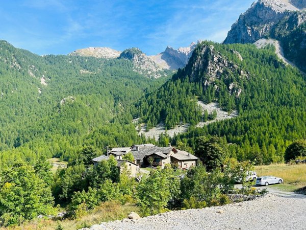 casa indipendente in vendita ad Acceglio