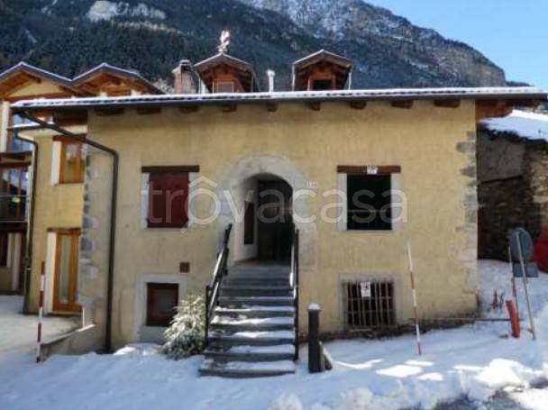 villa in vendita ad Acceglio