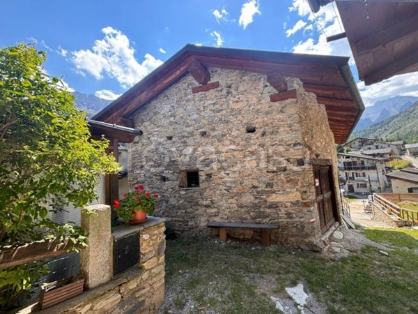 casa indipendente in vendita ad Acceglio