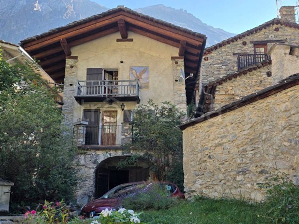 baita in vendita ad Acceglio in zona Chiappera