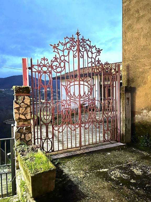 casa indipendente in vendita a Candida