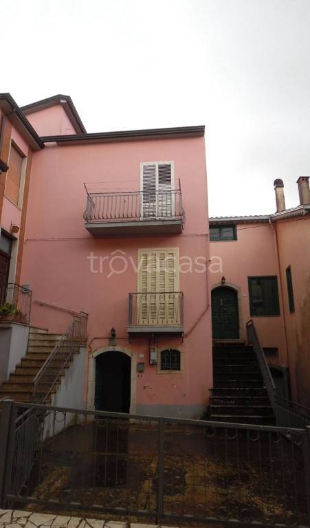 casa indipendente in vendita a Caposele