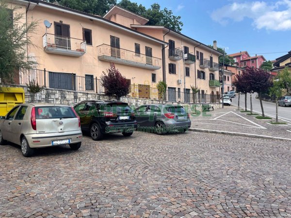 casa indipendente in vendita a Capriglia Irpina