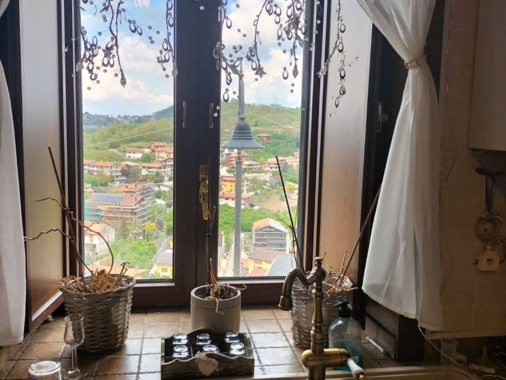 casa indipendente in vendita a Capriglia Irpina
