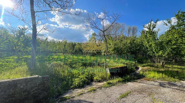 terreno agricolo in vendita a Capriglia Irpina in zona Pozzo del Sale